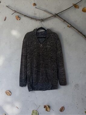 USA Palm Cozy Black Fleece Pullover